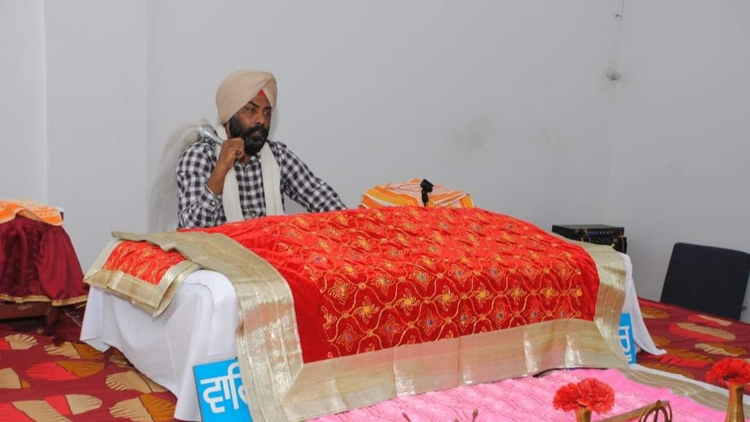 ਬਠਿੰਡਾ ਪੁਲਿਸ ਵੱਲੋਂ ਬੰਦੀ-ਛੋੜ ਦਿਵਸ ਅਤੇ ਦੀਵਾਲੀ ਦੇ ਤਿਉਹਾਰ ਮੌਕੇ ਸ਼੍ਰੀ ਸੁਖਮਨੀ ਸਾਹਿਬ ਜੀ ਦੇ ਪਾਠ ਕਰਵਾਇਆ, ਦੇਖੋ ਤਸਵੀਰਾਂ