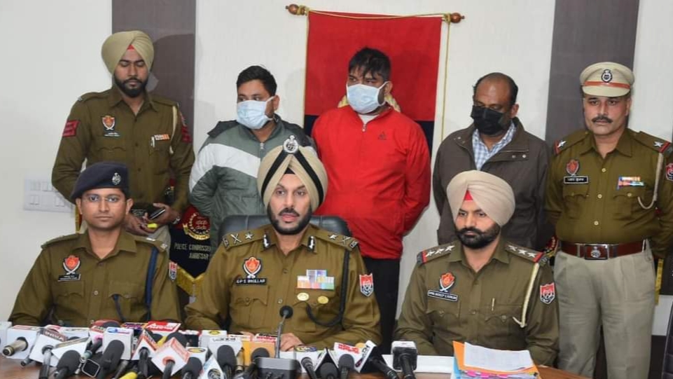 ਪੰਜਾਬ ਪੁਲਿਸ ਨੇ ਉੱਤਰ ਪ੍ਰਦੇਸ਼ ਅਤੇ ਗੁਜਰਾਤ ਤੋਂ ਚੱਲ ਰਹੇ ਅੰਤਰ-ਰਾਜੀ ਫਾਰਮਾ ਡਰੱਗ ਕਾਰਟੇਲ ਦਾ ਕੀਤਾ ਪਰਦਾਫਾਸ਼