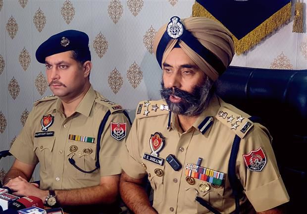 ਡਿਊਟੀ ਦੌਰਾਨ ਸੋਸ਼ਲ ਮੀਡੀਆ ਚਲਾਉਂਦੇ ਫੜ੍ਹੇ ਗਏ ਤਾਂ ਹੋਵੇਗੀ ਸਖ਼ਤ ਕਾਰਵਾਈ, ਆਦੇਸ਼ ਹੋਏ ਜਾਰੀ