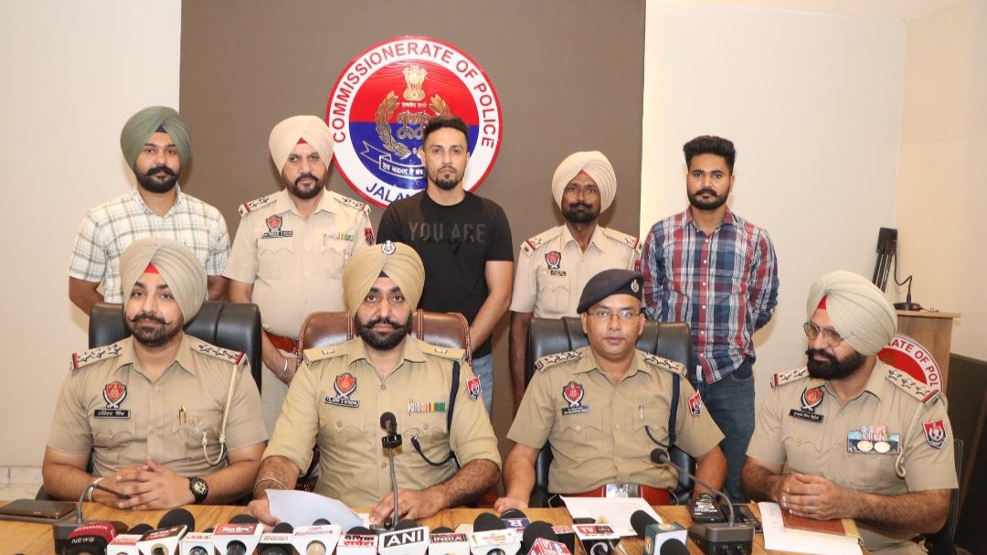 ਪੀੜਤ ਦਾ ਗੁੱਟ ਤੋੜ ਕੇ ਮੋਬਾਇਲ ਖੋਹਣ ਵਾਲੇ 2 ਮੁਲਜ਼ਮ ਕੀਤੇ ਗਿਰਫ਼ਤਾਰ